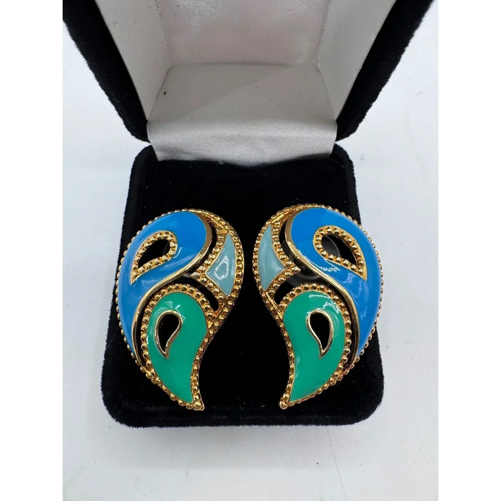 Avon OS Blue Earrings Women's‎ 90s Paisley Enamel Gold Tone Studs